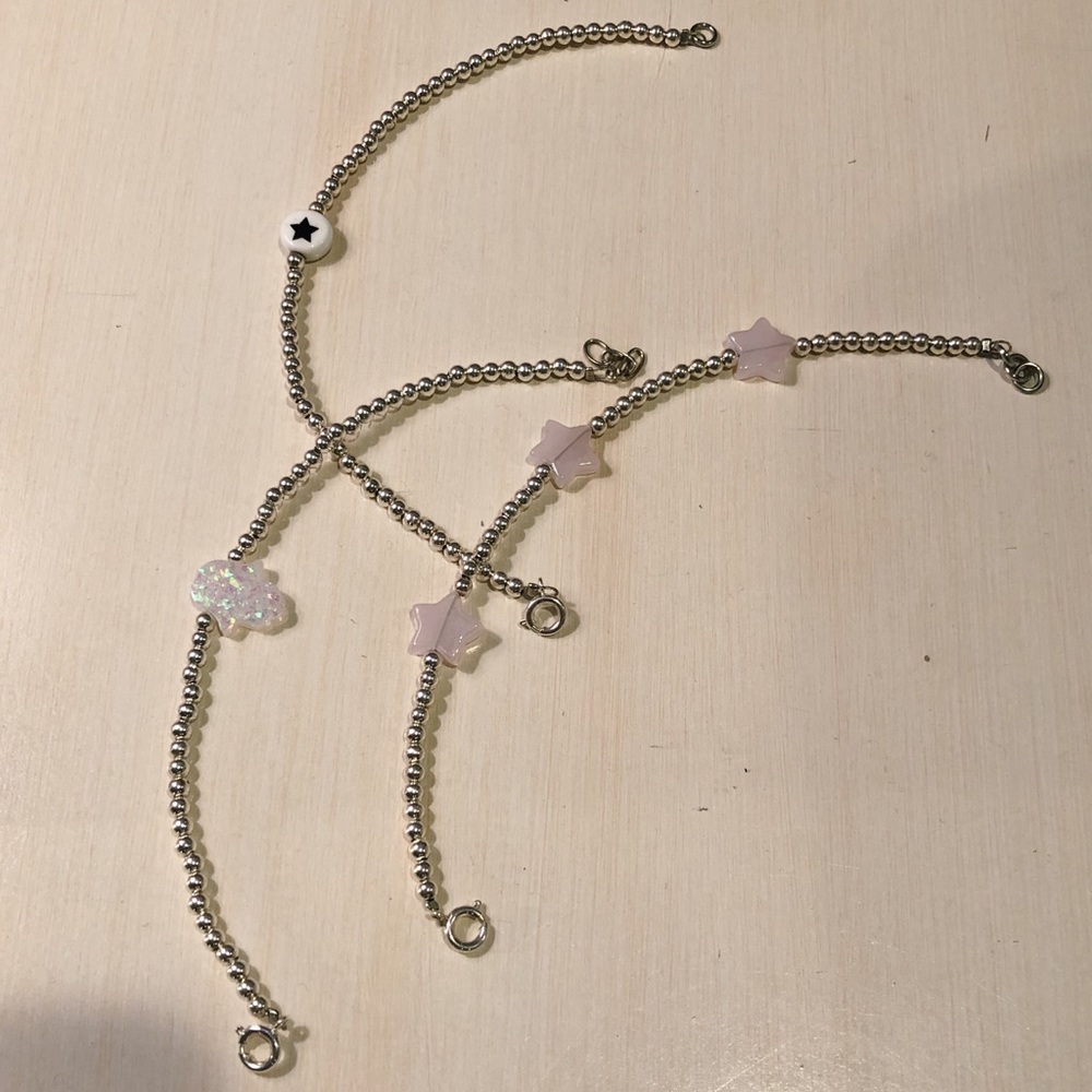 Silver beaded bracelet with opal hand charm - Picture 2 of 2
